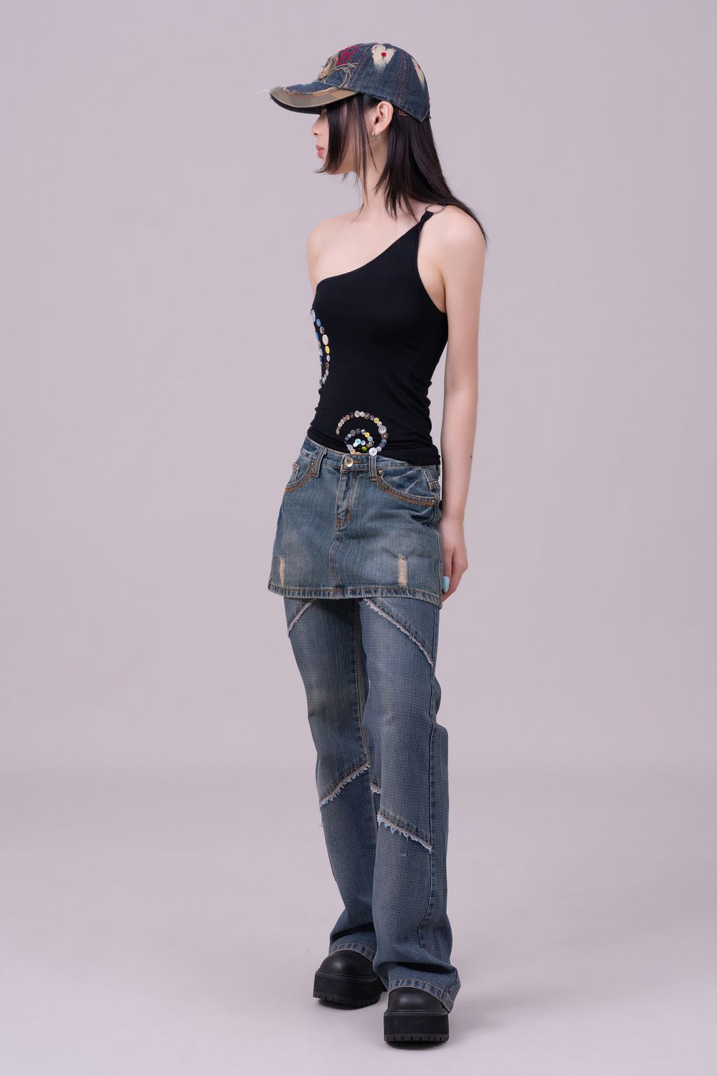 YCW01556