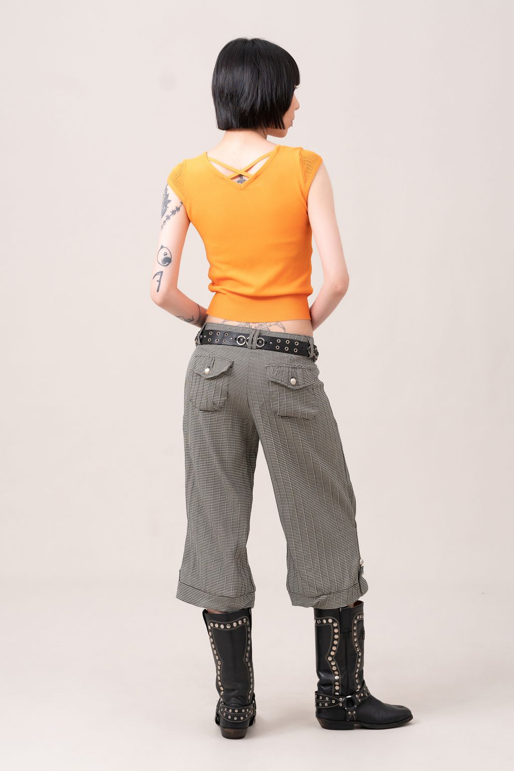 YCW02676