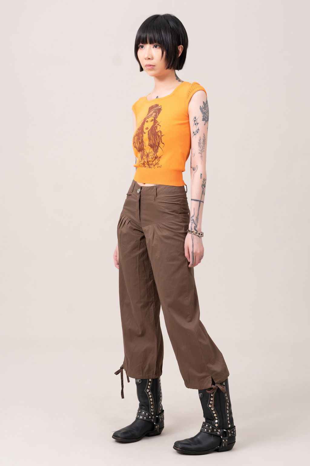 YCW02708