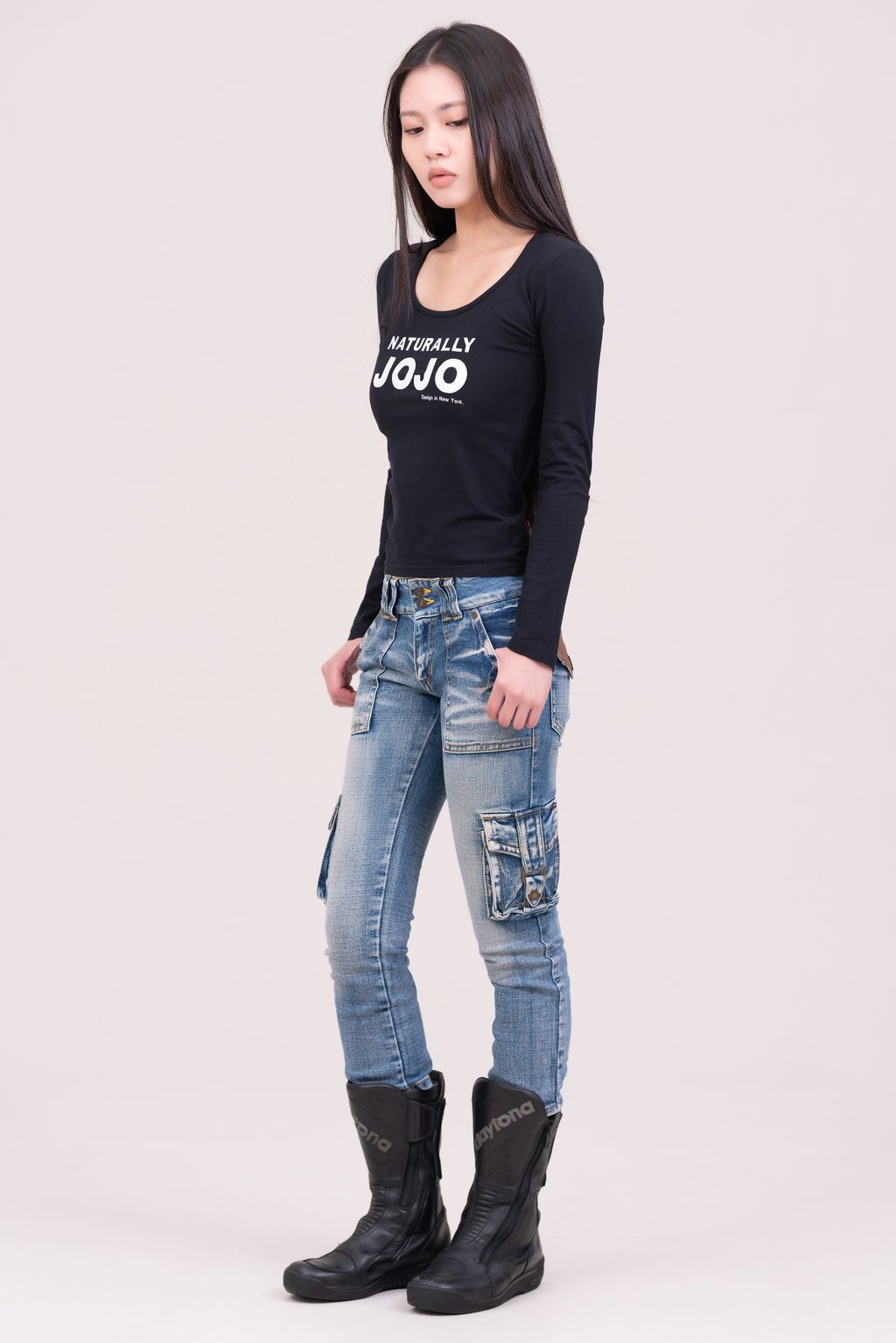 YCW03880