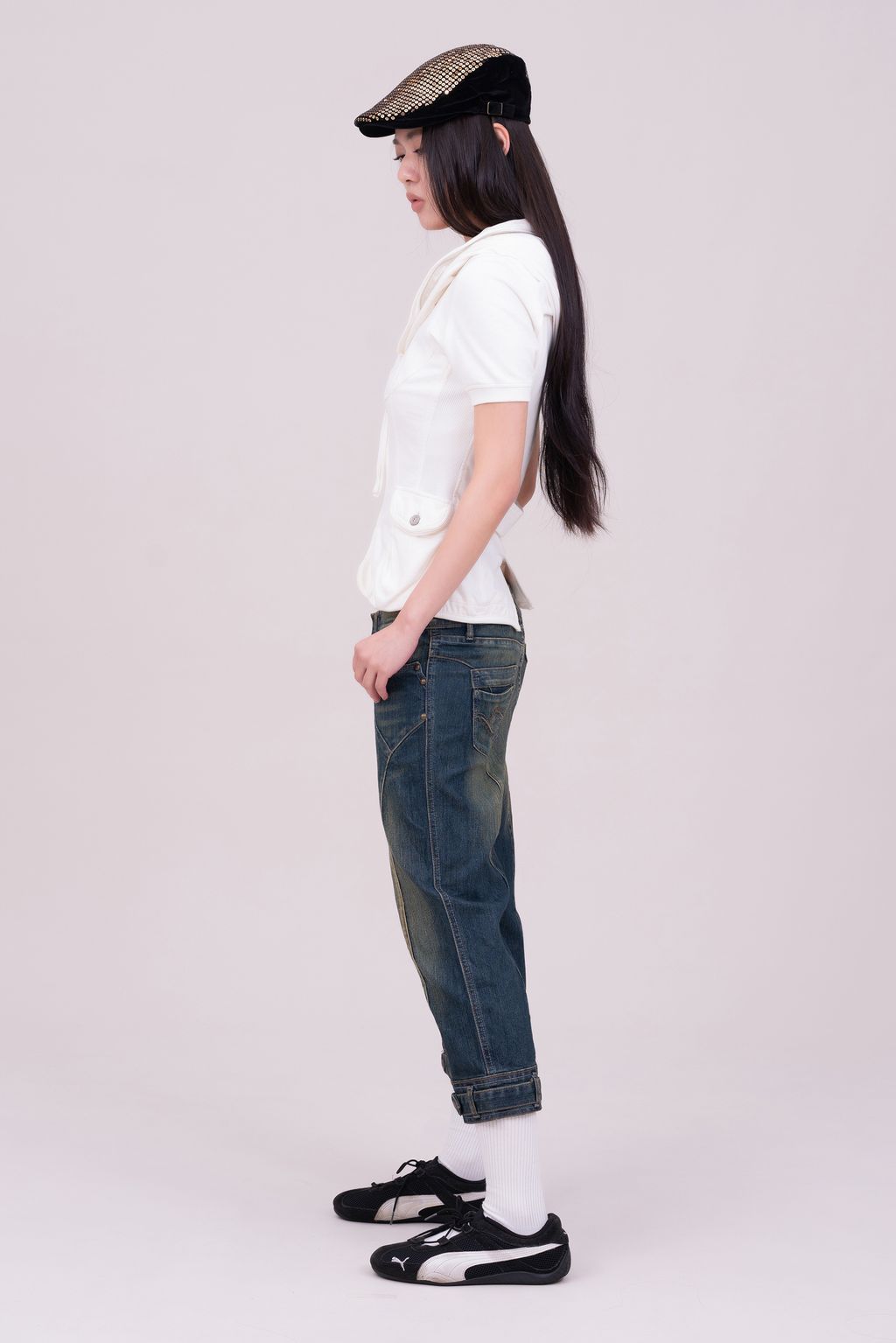 YCW04021