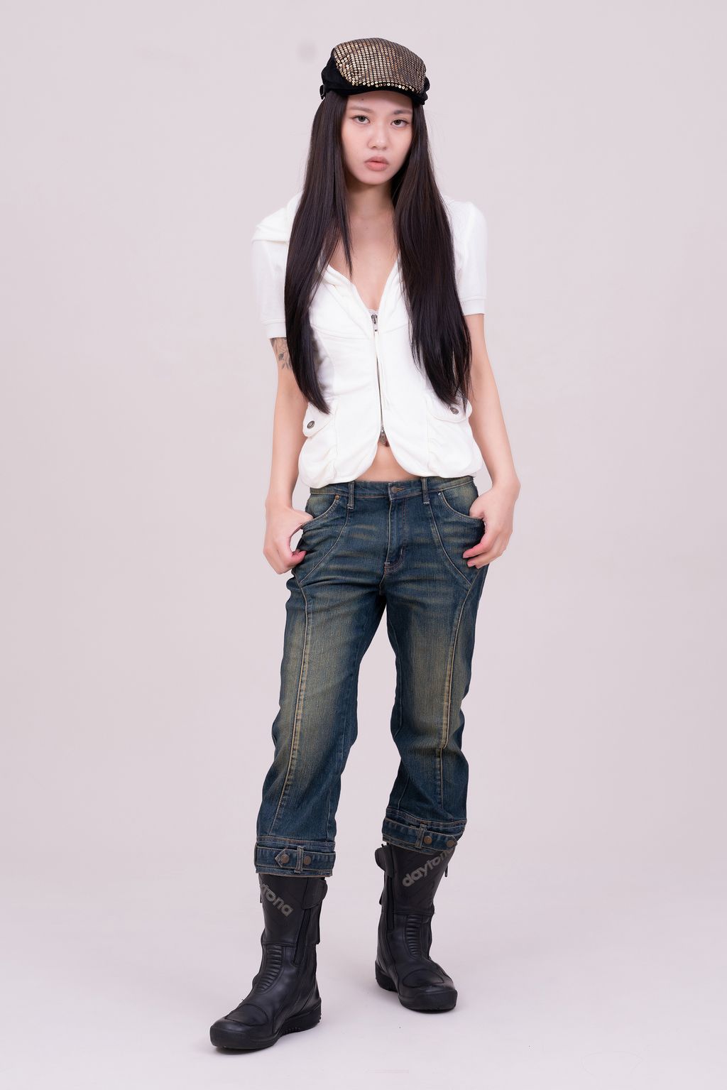 YCW04003
