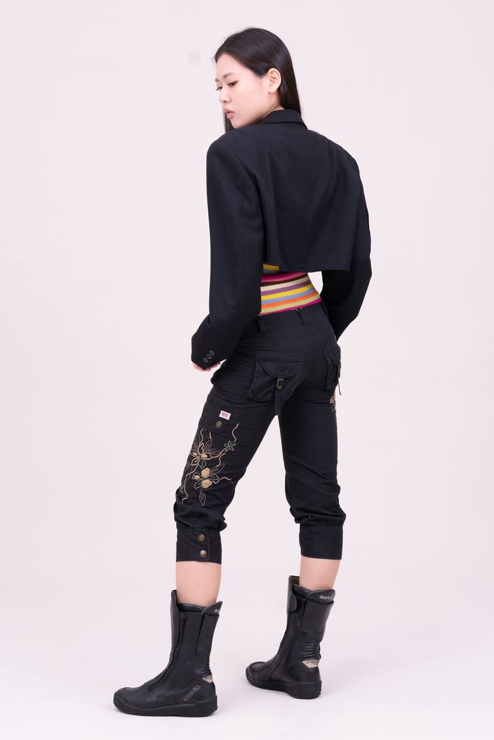YCW04143
