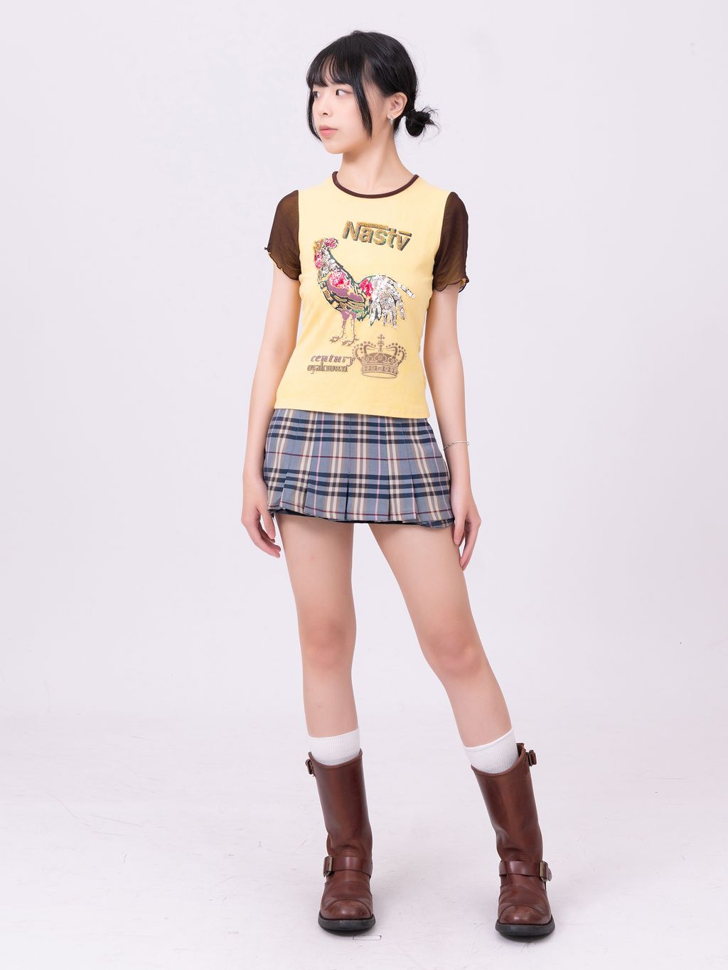 YCW01619