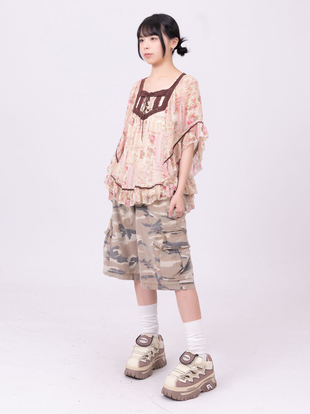 YCW01808