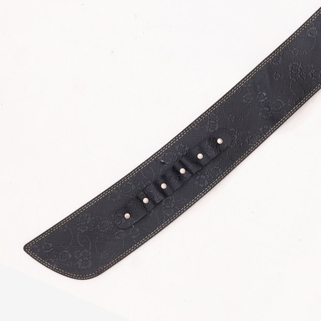YCW02807