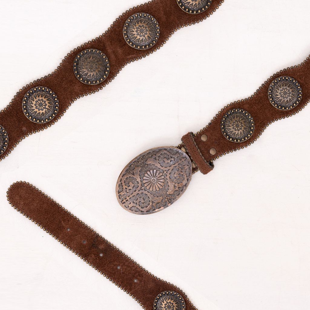 YCW02824.