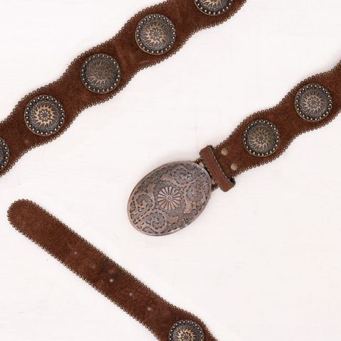 YCW02824.