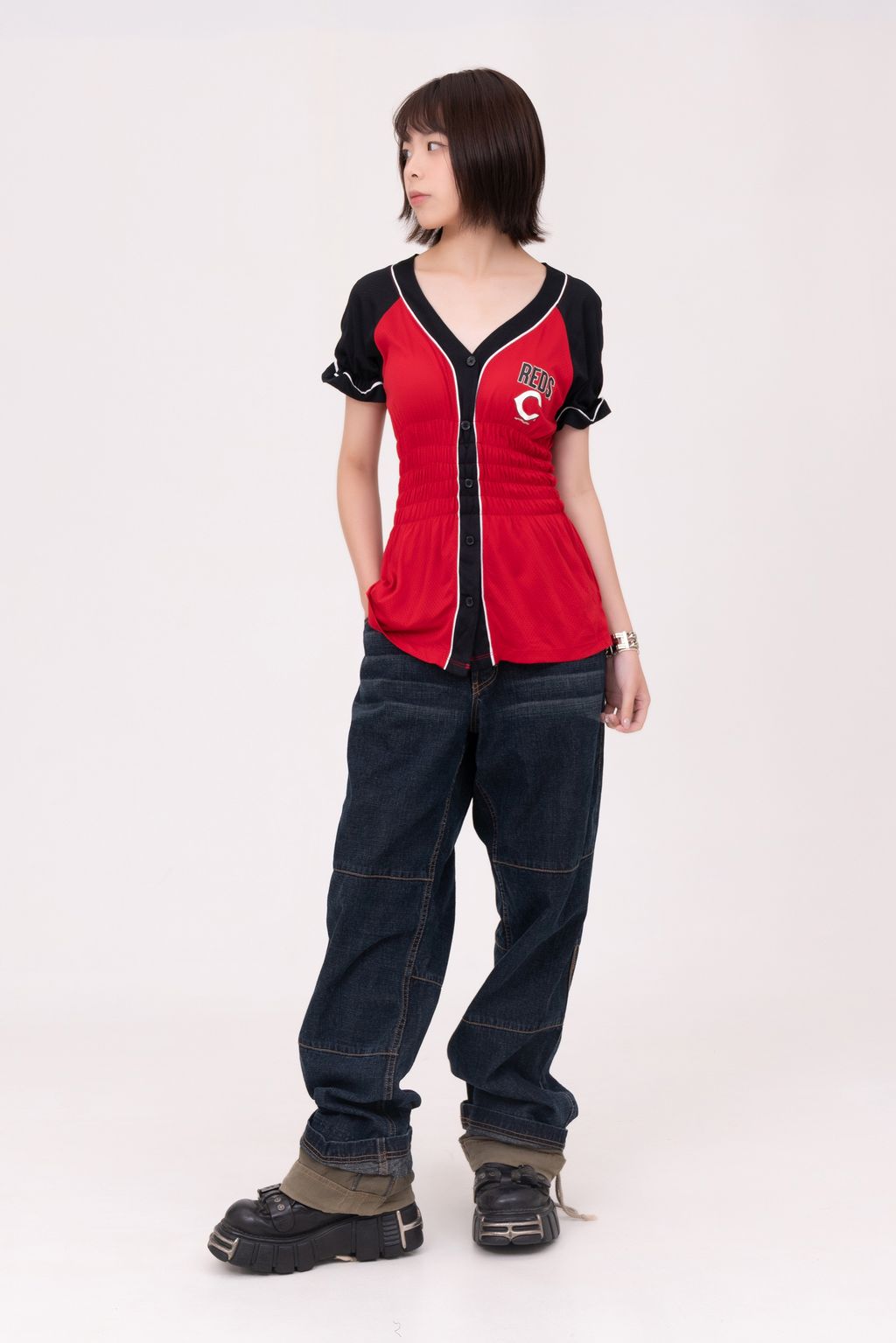YCW03043