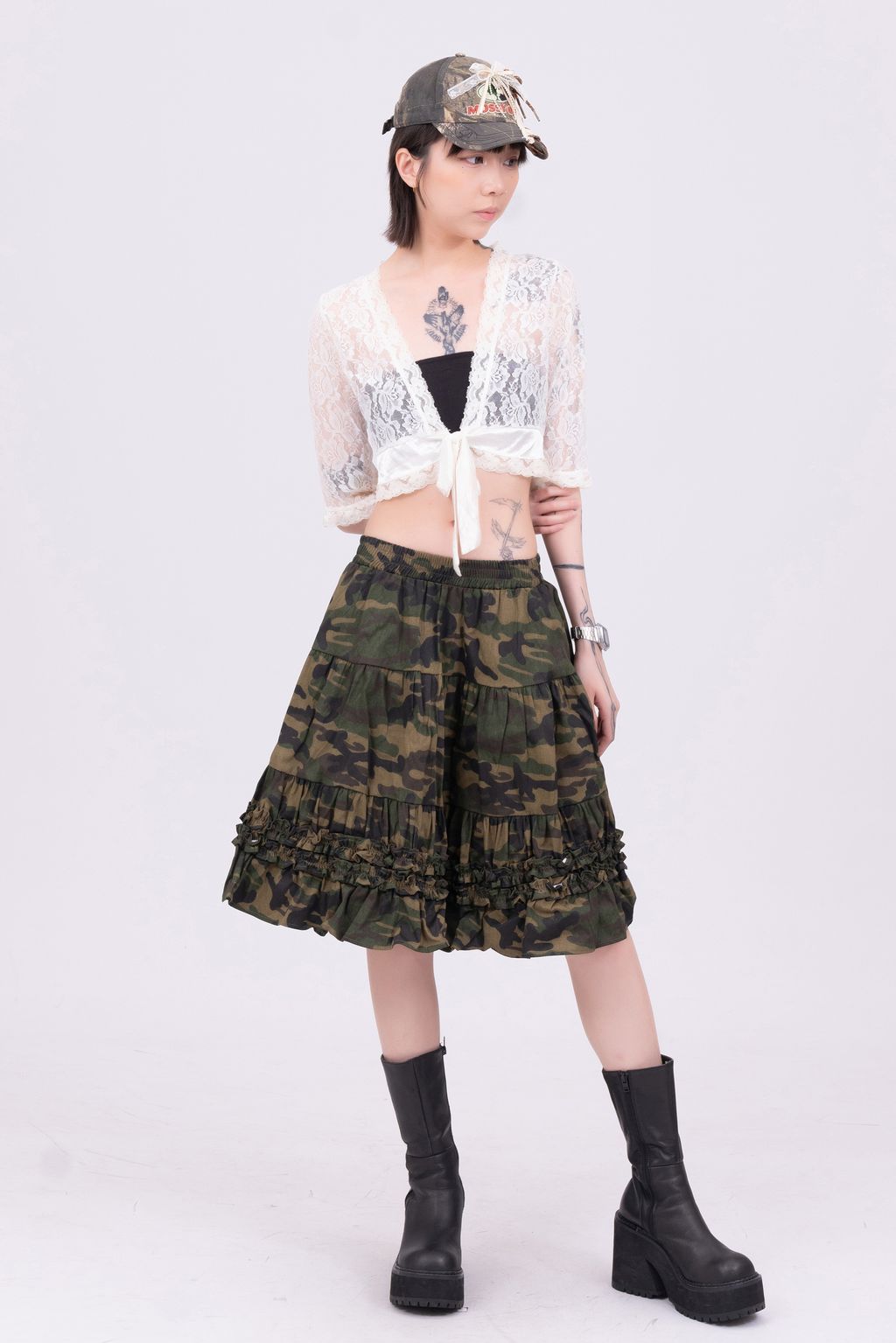 YCW03794