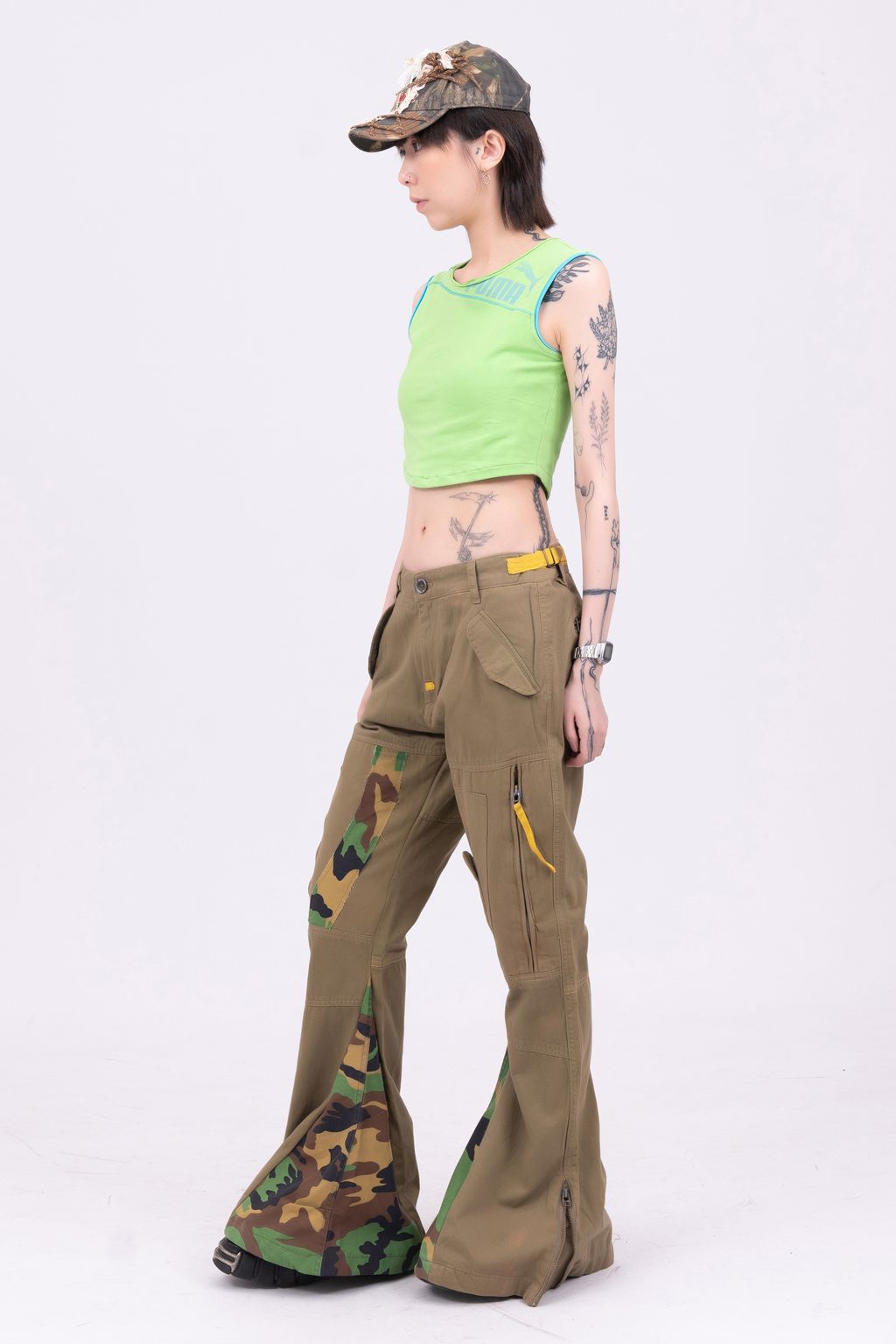 YCW03942
