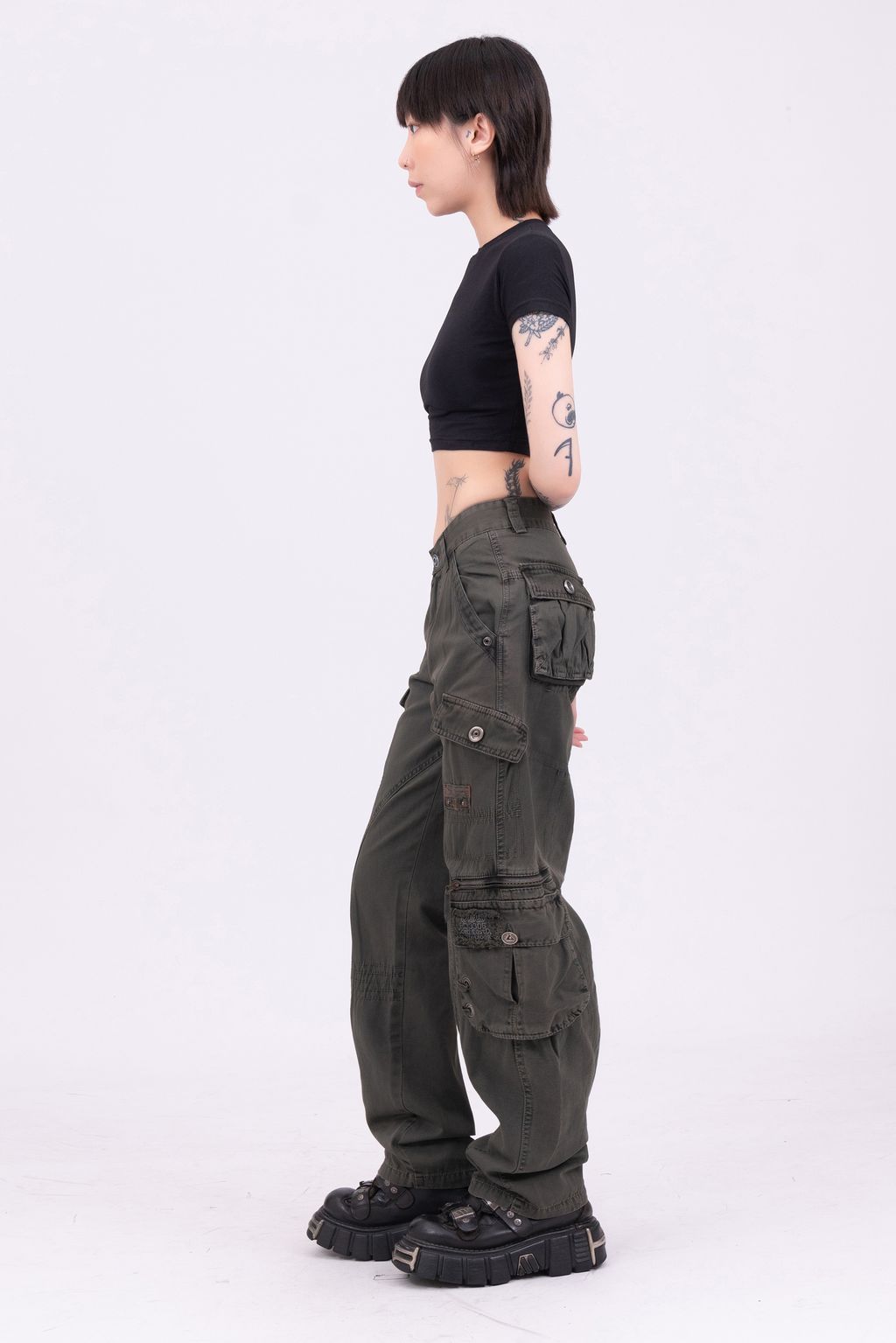 YCW04110