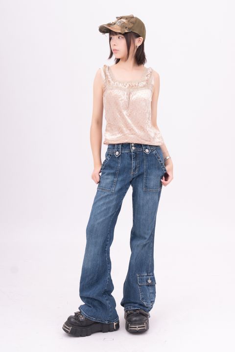 YCW04456