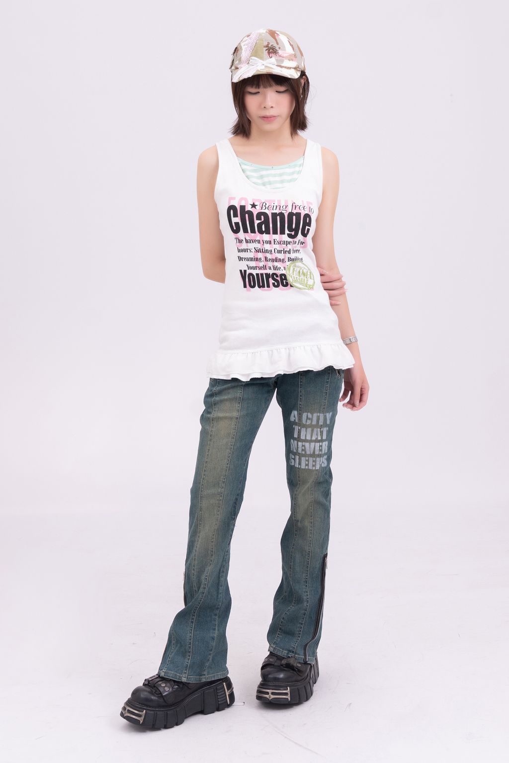 YCW04288