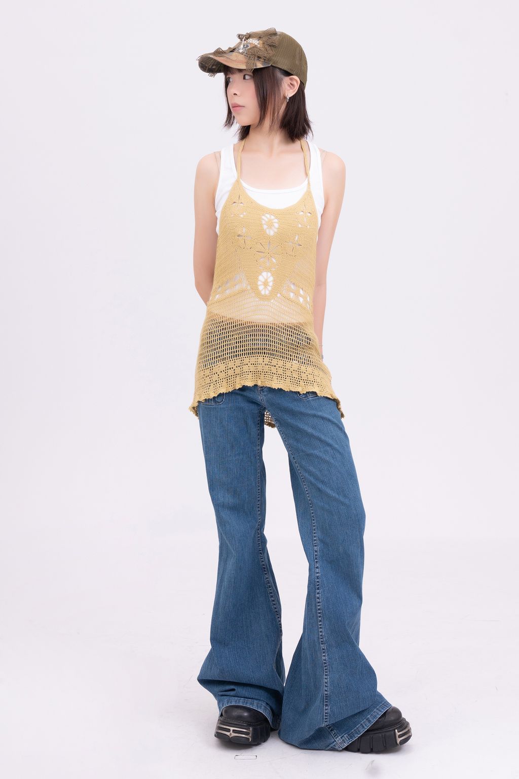 YCW04204