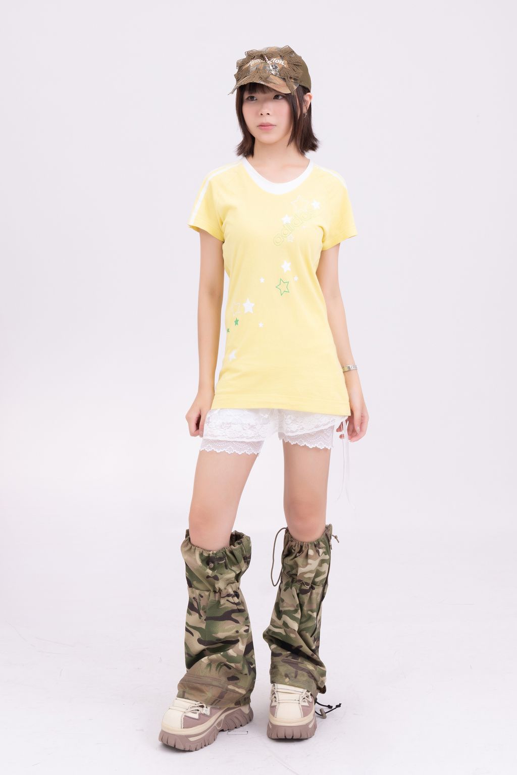YCW04263