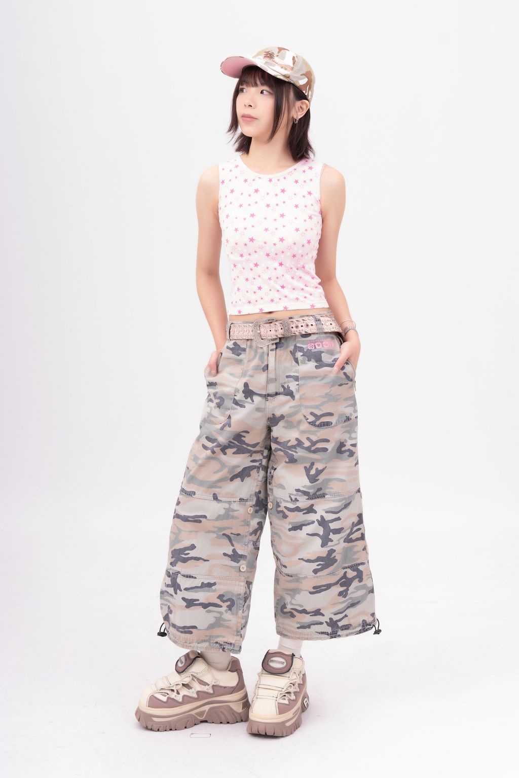 YCW04416