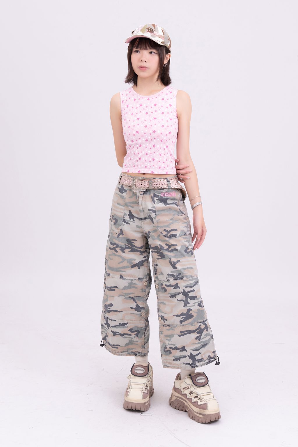 YCW04409