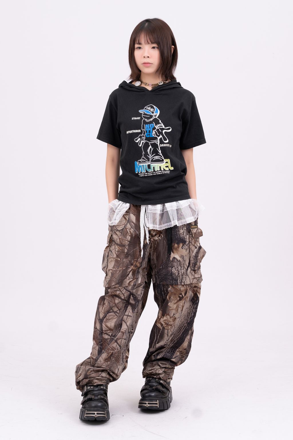 YCW04762