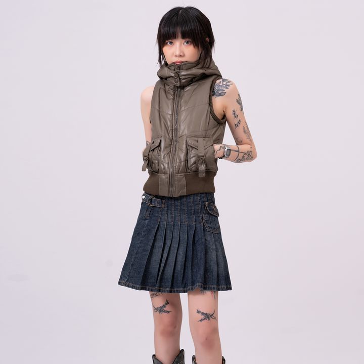YCW05967
