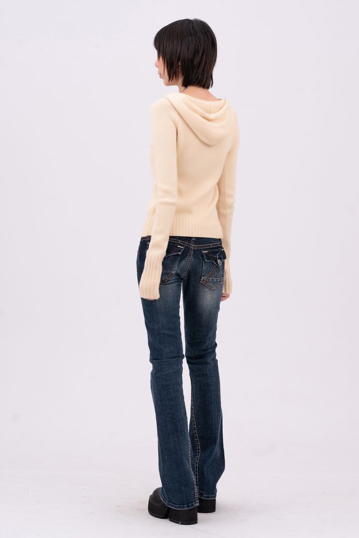 YCW06389