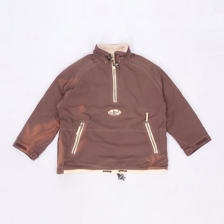 YCW06859