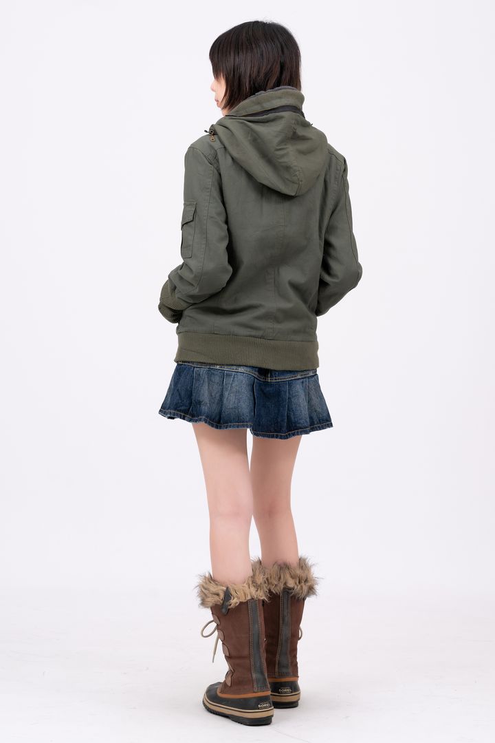YCW06632