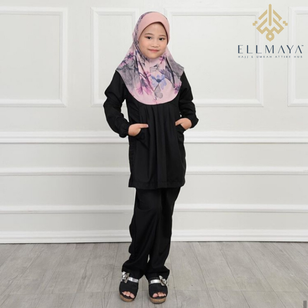 kurti sarah hitam.png