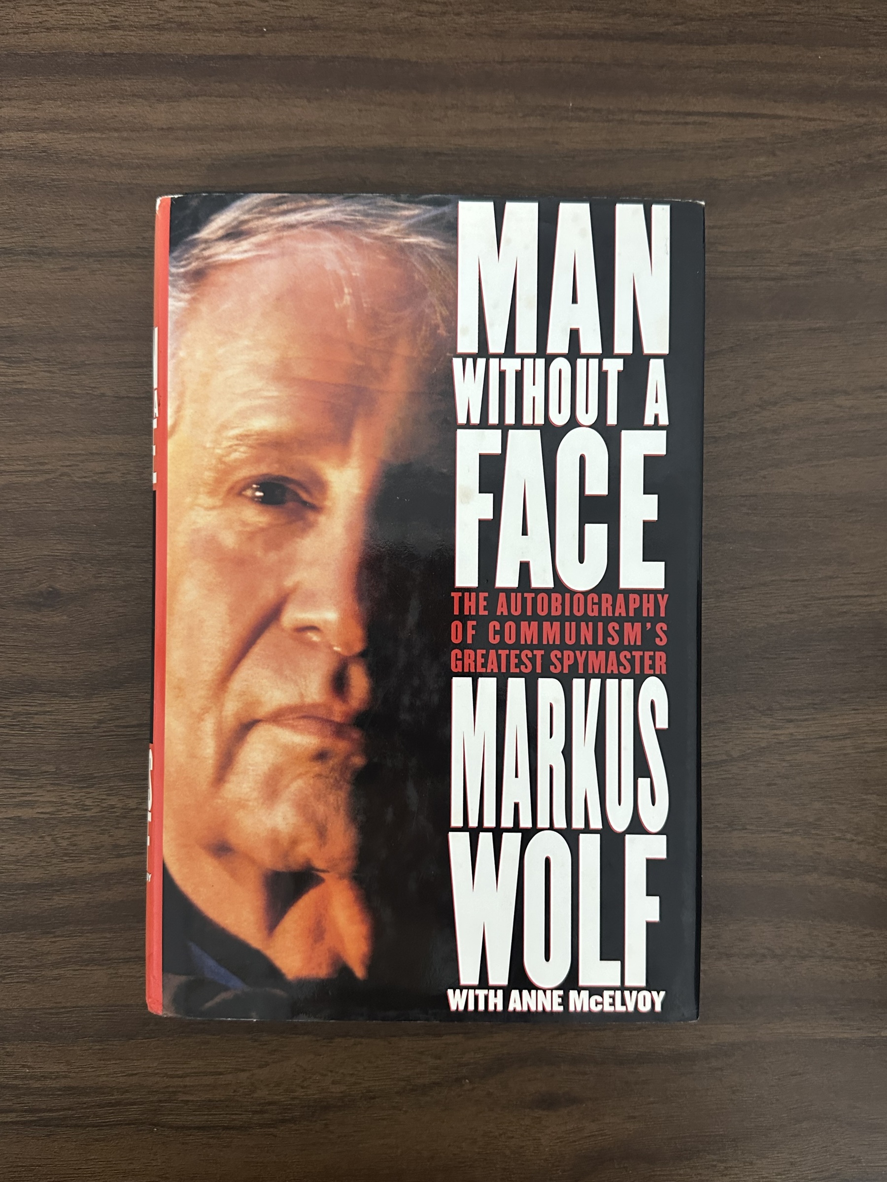 洋書  MARKUS Used Book] Man Without a Face: The Autobiography of Communism's