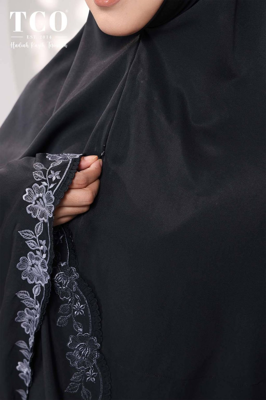 07_Telekung TCO Nawa Mini Telekung Black