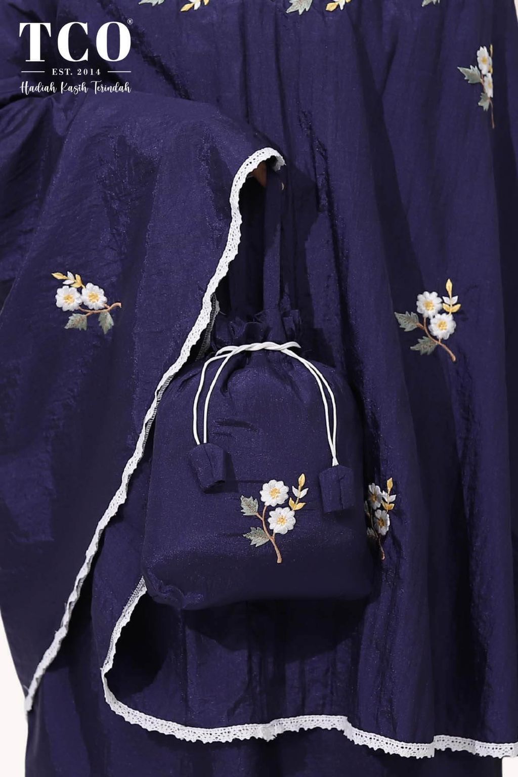 07_Telekung TCO Travel Daizie Navy Blue