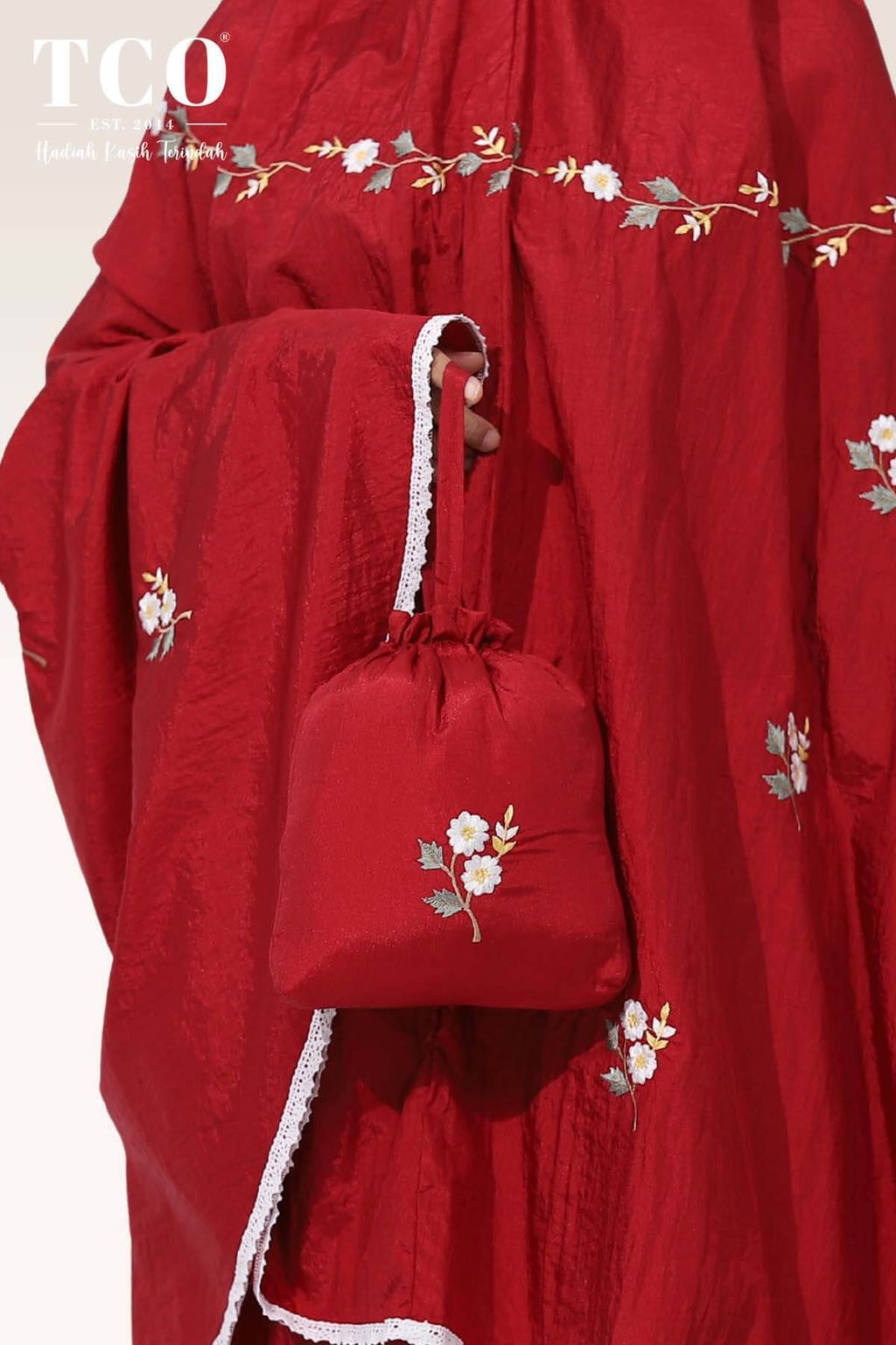 07_Telekung TCO Travel Daizie Maroon Red