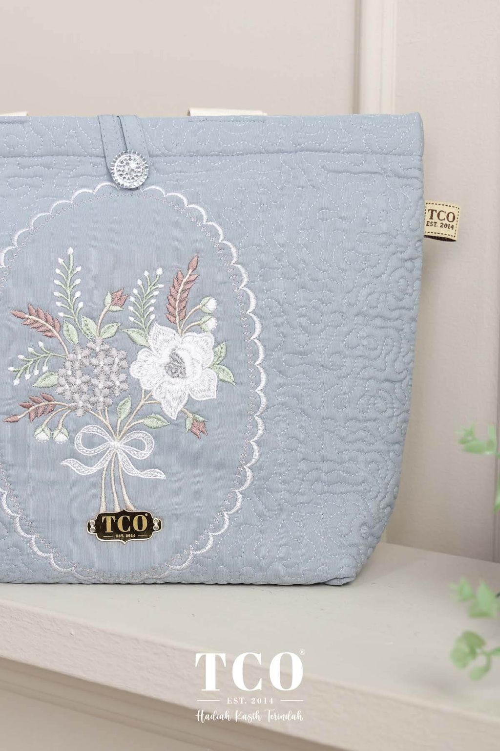 04_Seri Maya Smoky Bluish