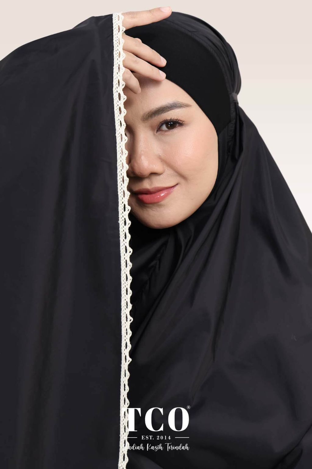 05_Telekung TCO Travel Ezi Vera Black