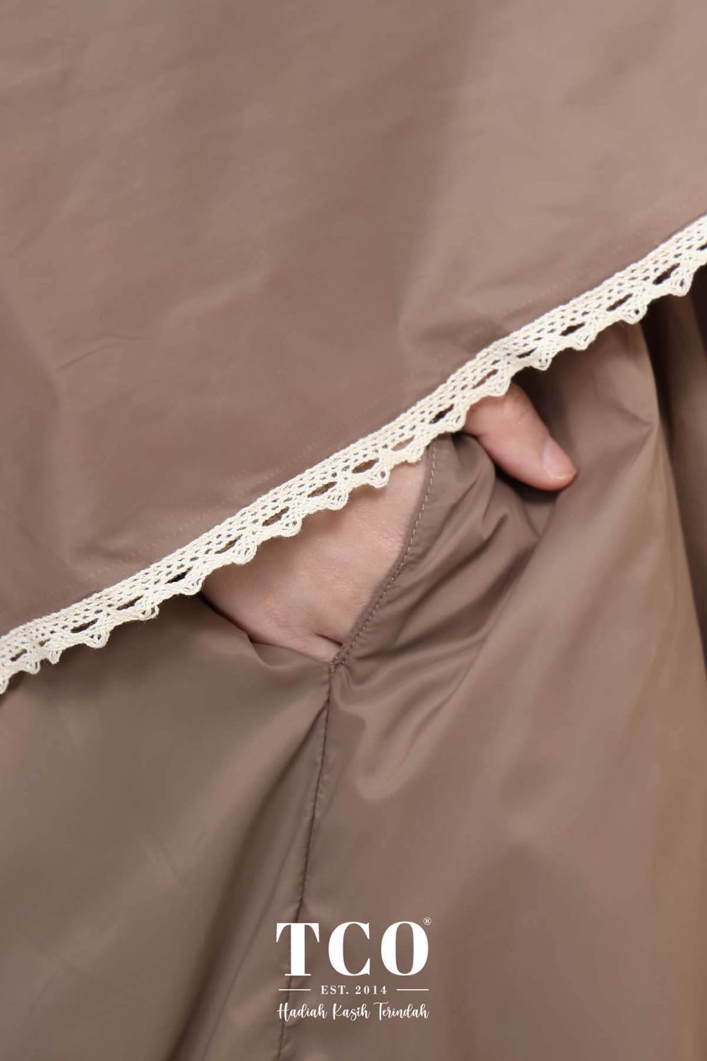 06_Telekung TCO Travel Ezi Vera Brown