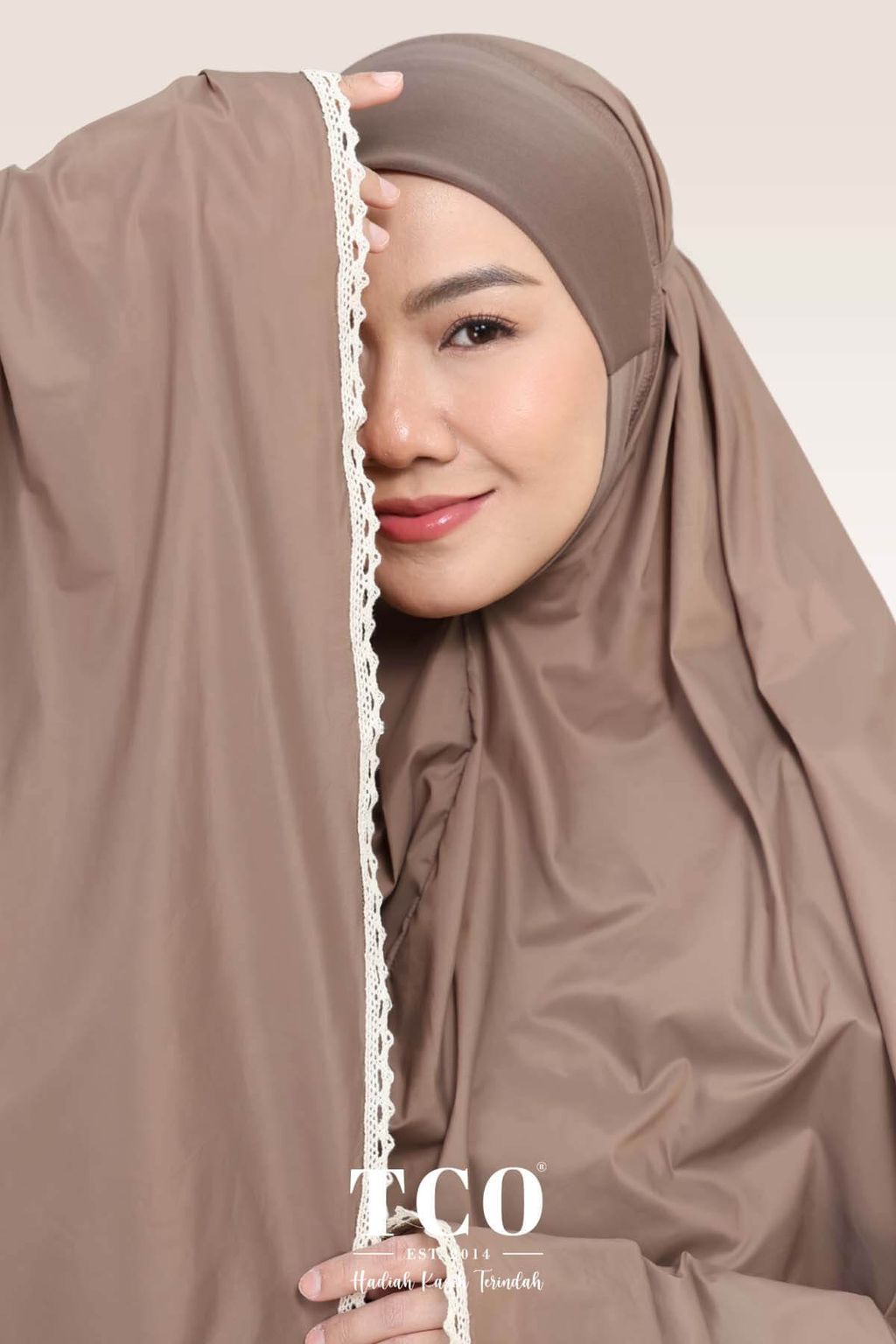 05_Telekung TCO Travel Ezi Vera Brown