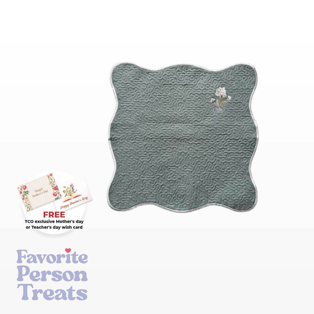 02_TCO Camellia Mini Sajaddah Moss Sage