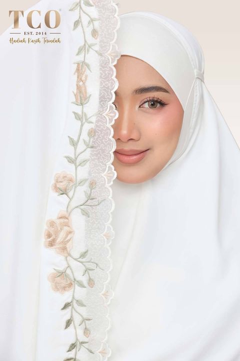 05_Telekung TCO Nuur Rose Off White Latte