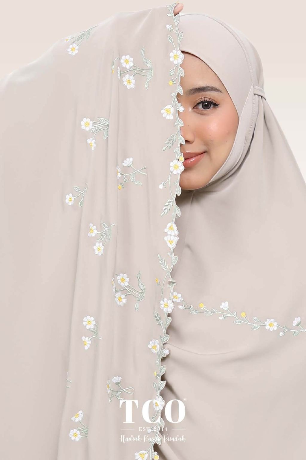 05_Telekung TCO Daisy Luxe Hazel Wood