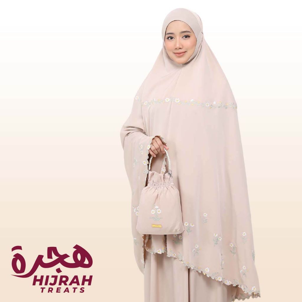 05_Telekung TCO Daisy Luxe Almondy Latte