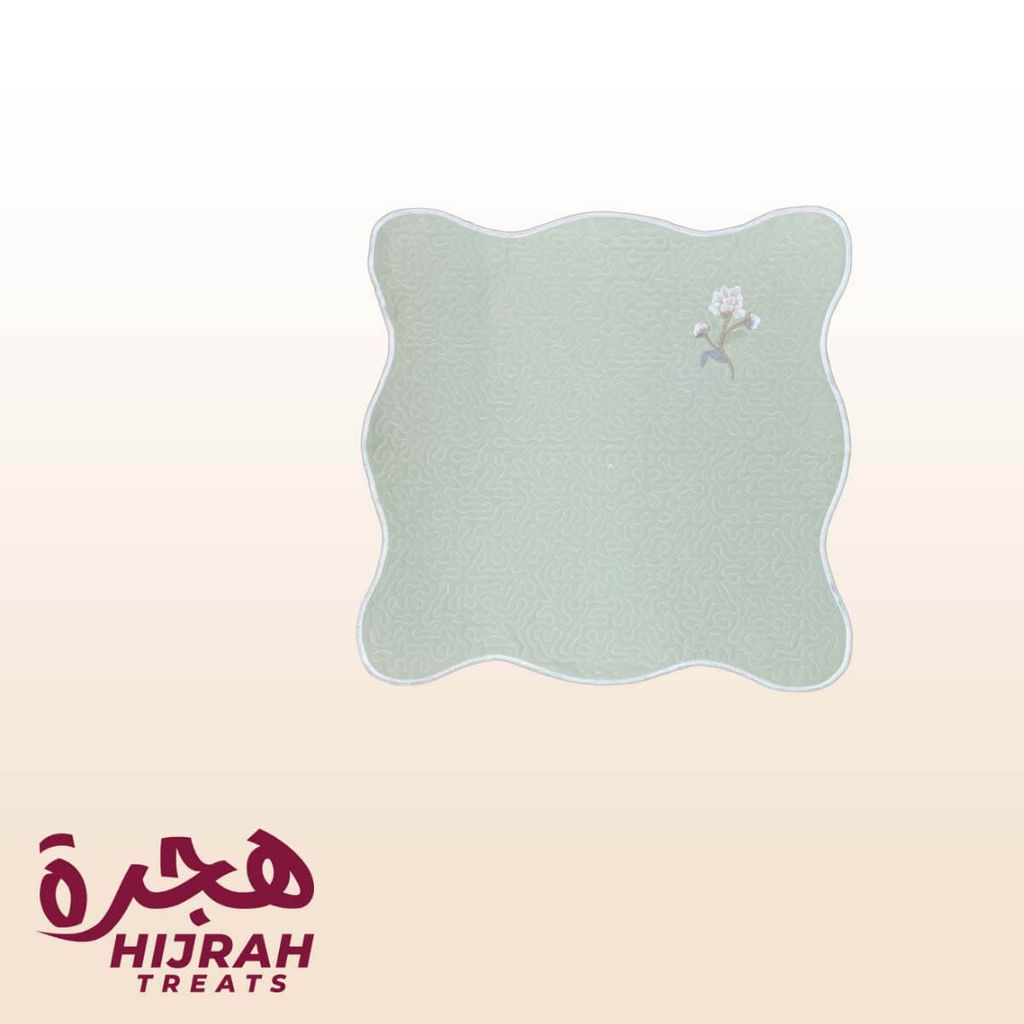 06_TCO Camellia Mini Sajaddah Pale Olive