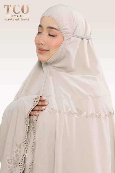 02_Telekung TCO Windy Luxe Hazel Wood
