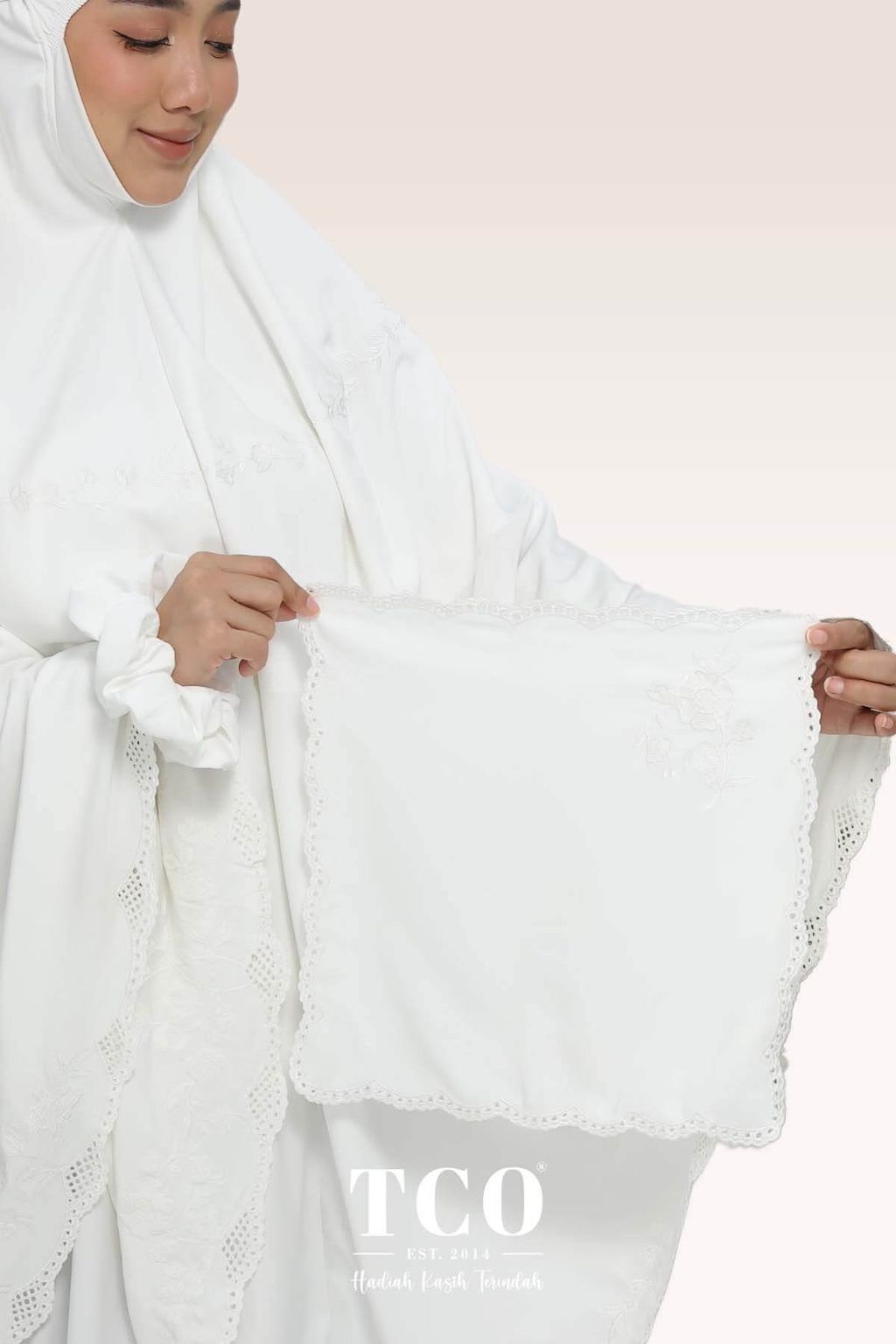 05_Telekung TCO Windy Luxe Off White