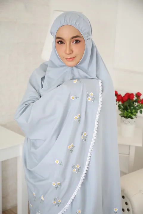 15_Telekung Daisy - Bluish Gray.JPG