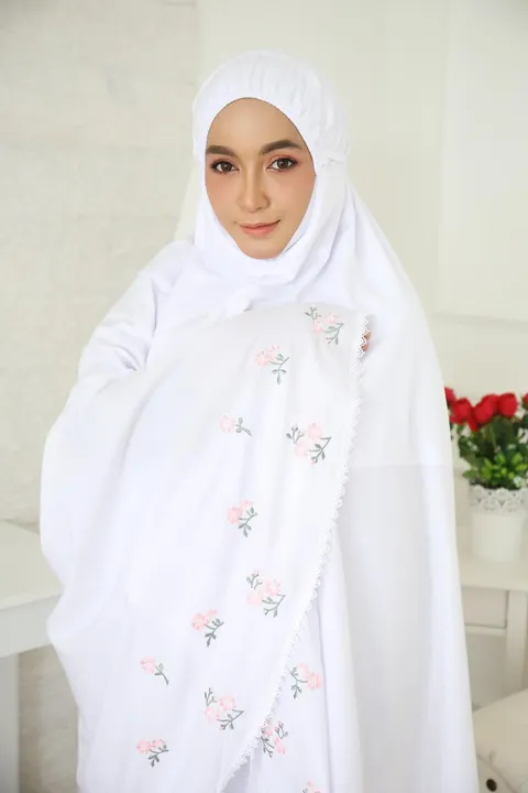 09_Telekung Daisy - White.JPG
