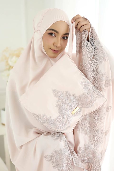 07_Telekung Anggun by TCO in Soft Peach.JPG