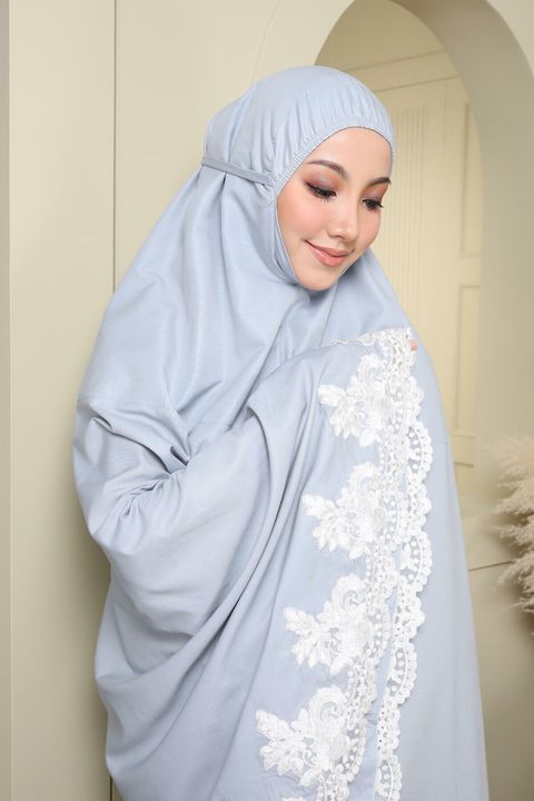 07_Telekung Kirana in Bluish Gray.JPG