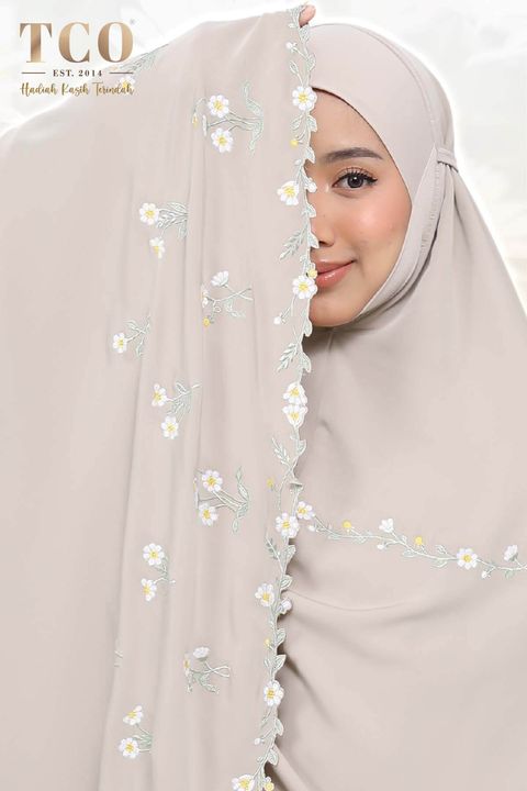 02_Telekung TCO Daisy Luxe Hazel Wood