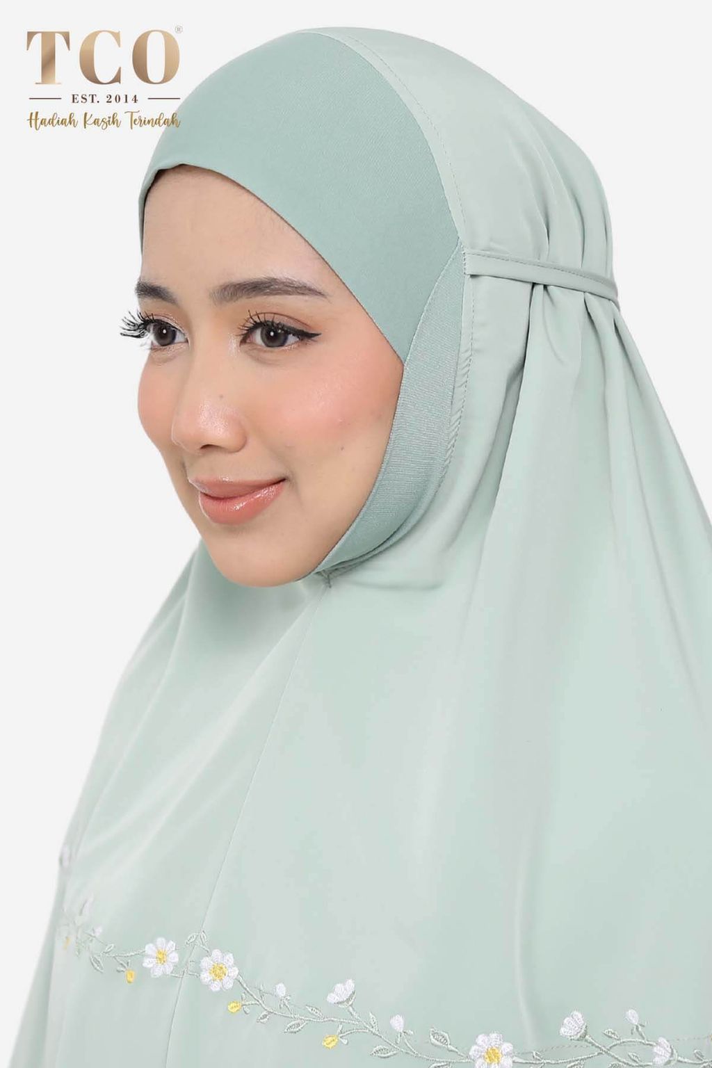 04_Telekung TCO Daisy Luxe Smoke Green