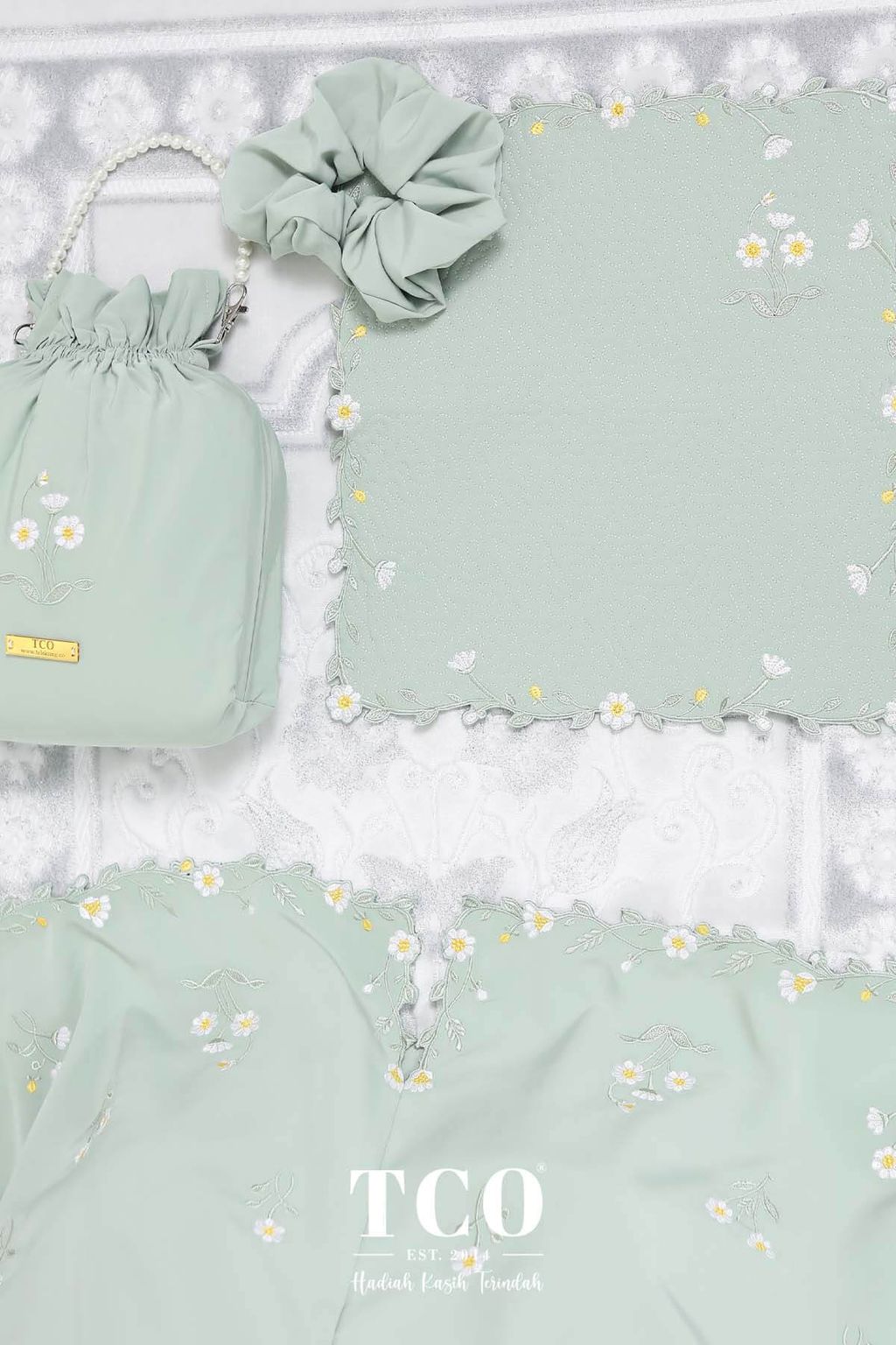 07_Telekung TCO Daisy Luxe Smoke Green